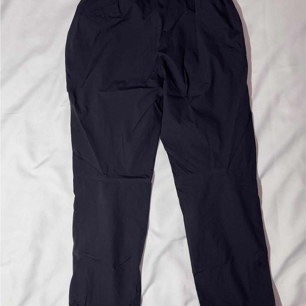REI Women's Black Cargo Pants - Picture 2 of 7